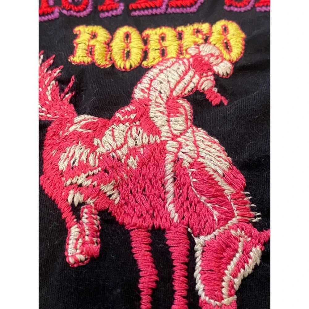 JWLA Johnny Was Black Embroidered Twisted Spur Rodeo Colorado V-Neck T-Shirt L - Picture 8 of 9